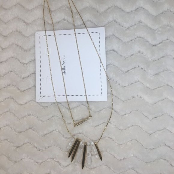 Stella & Dot Rebel Cluster Necklace - Picture 2 of 4